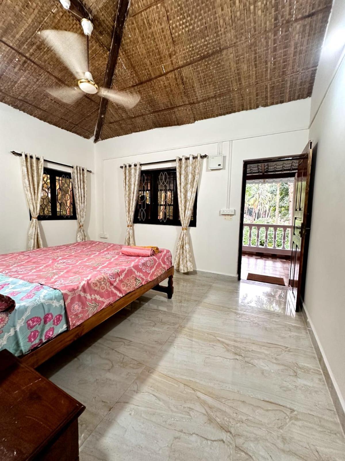 Red House - Agonda Beach Bagian luar foto